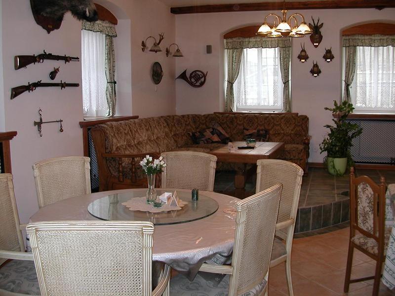 Capkuv Statek Otel Hořičky Dış mekan fotoğraf